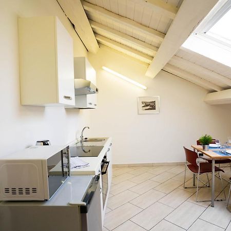 V12 Apartments - Vittoria 12 诺瓦拉 外观 照片